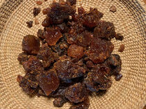 Dark Yemeni Myrrh - 2 oz